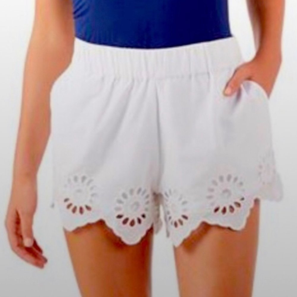 Mudpie Fully Lined White Eyelet Shorts